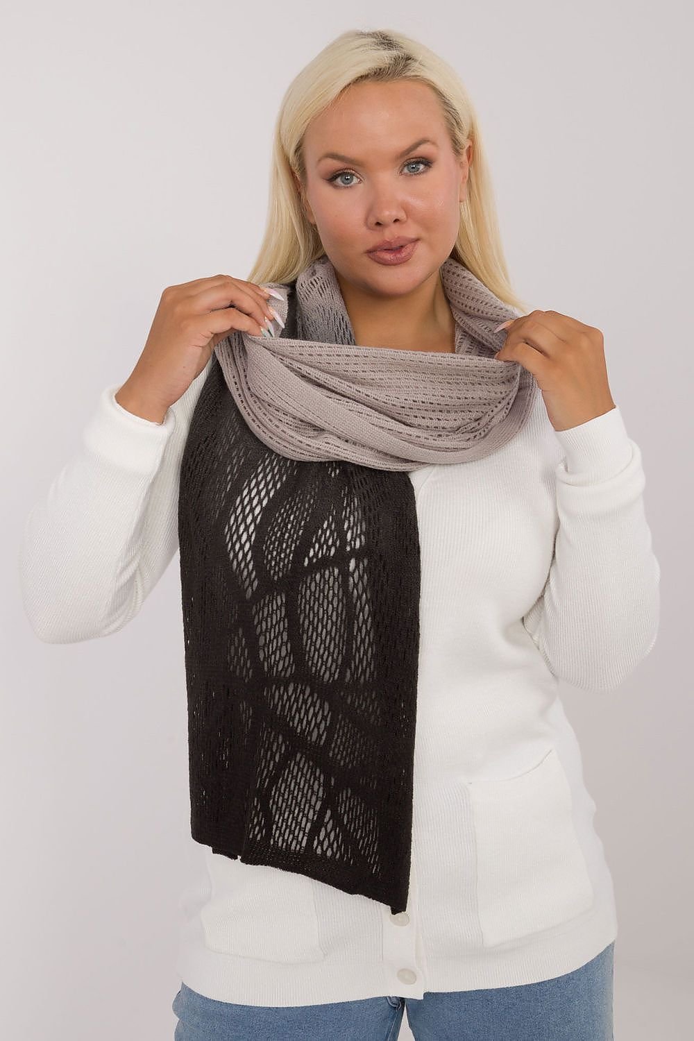 Shawl AT