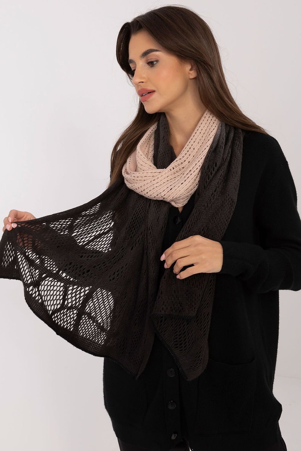 Shawl AT