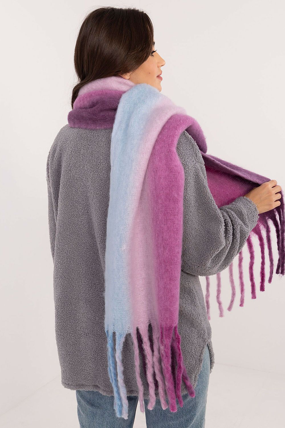 Shawl AT