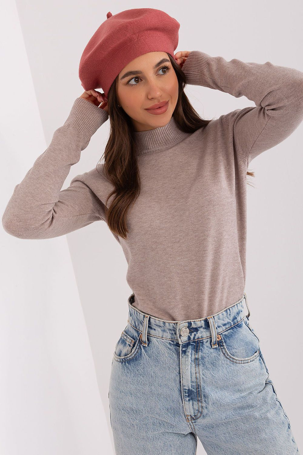 Beret AT