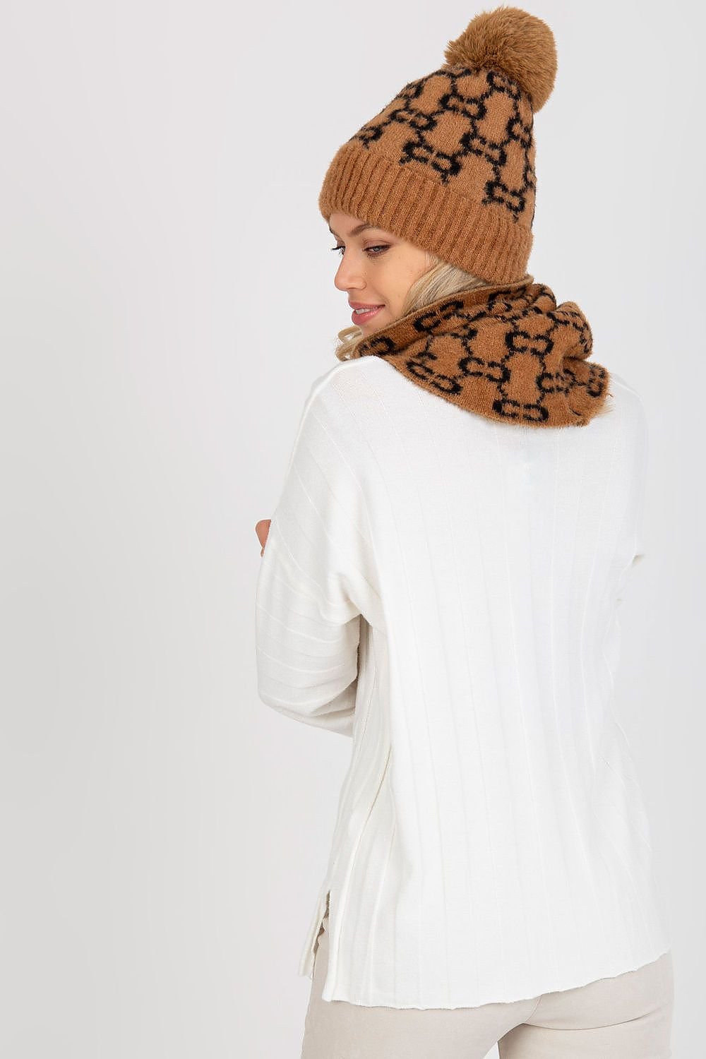 Infinity Scarf model 185920 AT