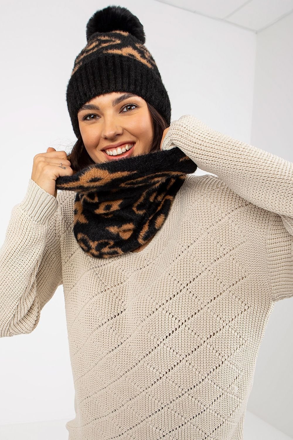 Infinity Scarf model 185923 AT