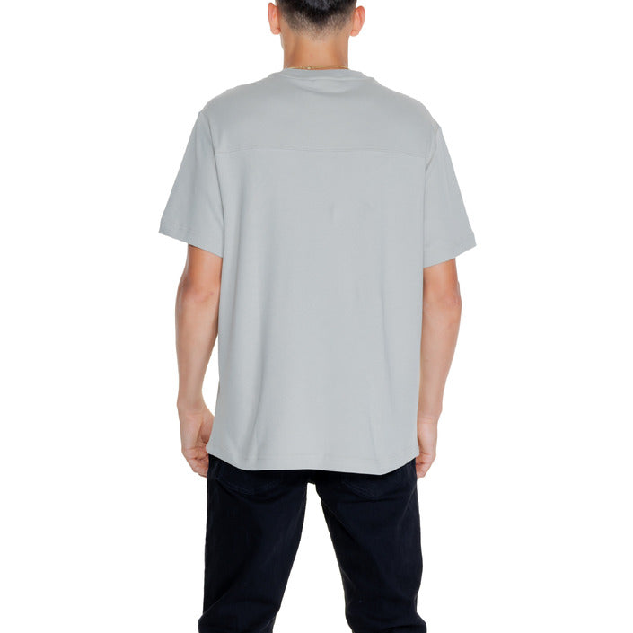 Calvin Klein Men T-Shirt